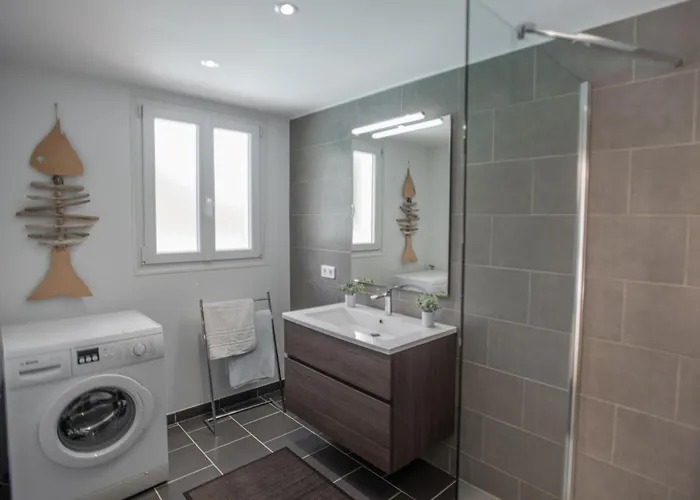 Plage 카발레르쉬르메르